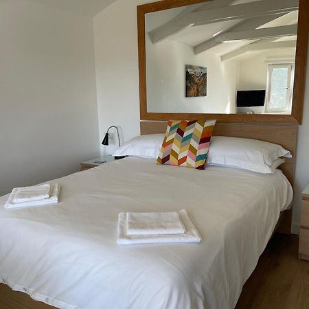 Spacious Lodge With King Sized Bed Inveraray Exteriör bild